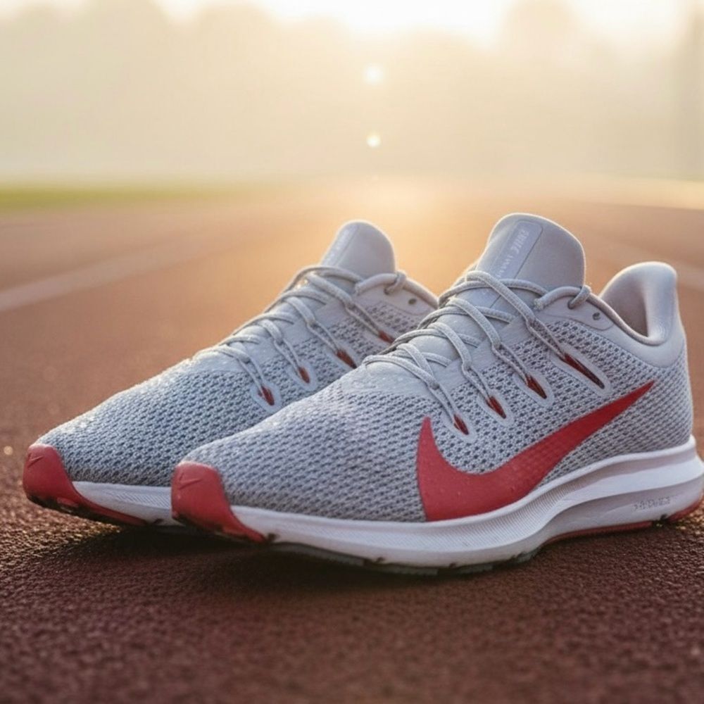 Nike Quest 2 Wm’s Sz 9 Wolf Grey Red Orbit Running Athletic Tie Up Sneakers